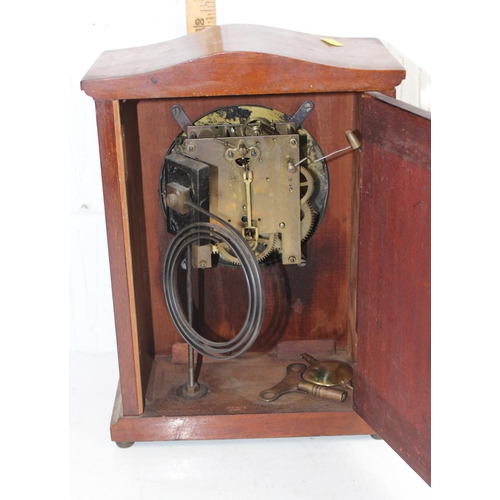 1373 - Vintage mantle clock