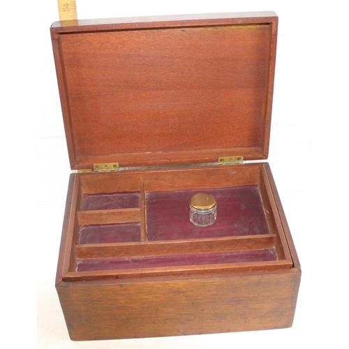 279 - Vintage wooden writing/ stationary box