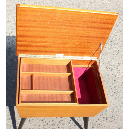 73 - Retro sewing box by Arnold of Marlow