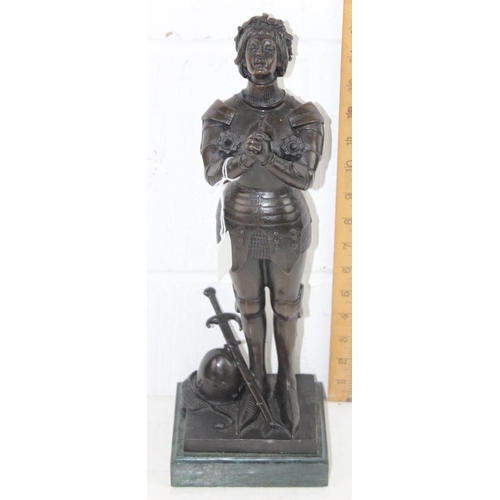 1632 - Bronze figure of Joan of Arc on marble base