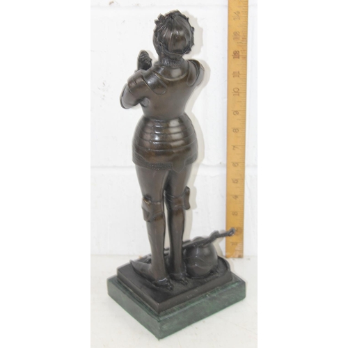 1632 - Bronze figure of Joan of Arc on marble base