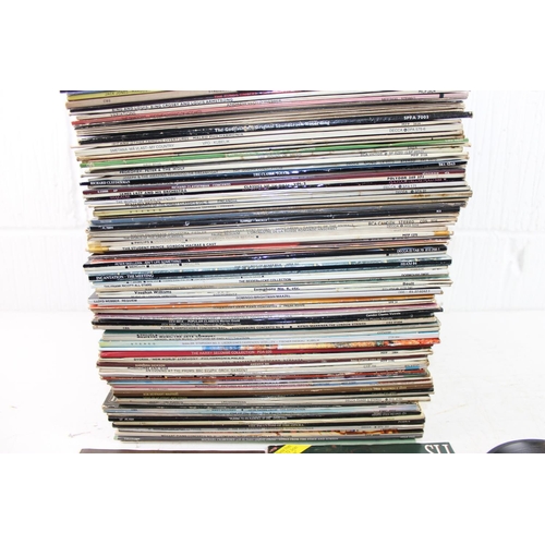 560 - Large qty of assorted LP and 7