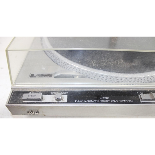 741 - JVC L-F210 record turntable