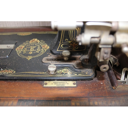 795 - Frister & Rossman sewing machine in wooden case