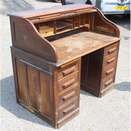 144 - Early 20th century Oak roll-top desk