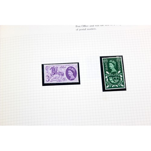 1541 - Stamps - GB Mint in special Album