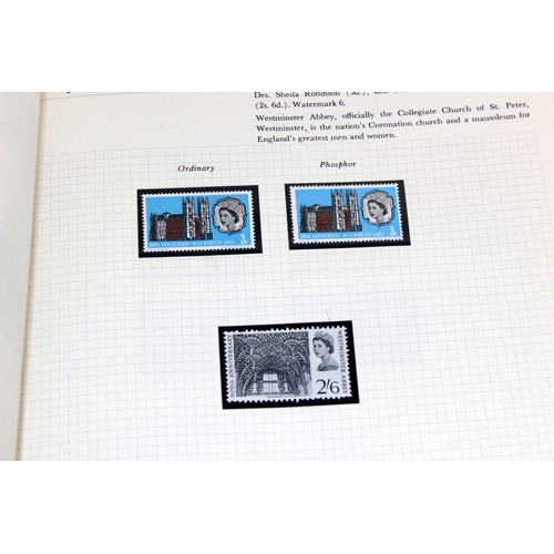 1541 - Stamps - GB Mint in special Album