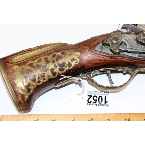 1052 - Replica Belt Blunderbuss pistol