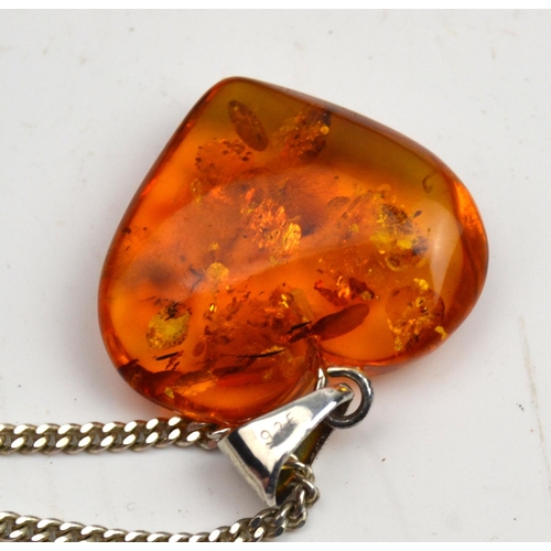 1235 - Silver and amber heart necklace