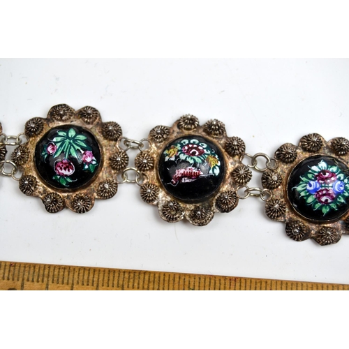 1251 - White metal and enamel flower design bracelet