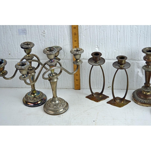 1914 - 4 pairs of candlesticks