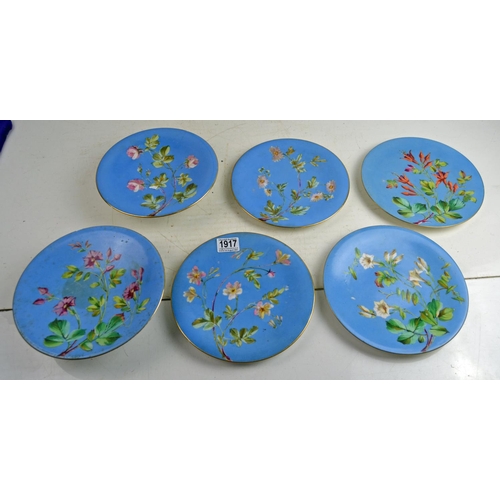 1917 - 6 assorted antique dessert plates decorated with flowers, unmarked but hand painted decoration - 4 p... 