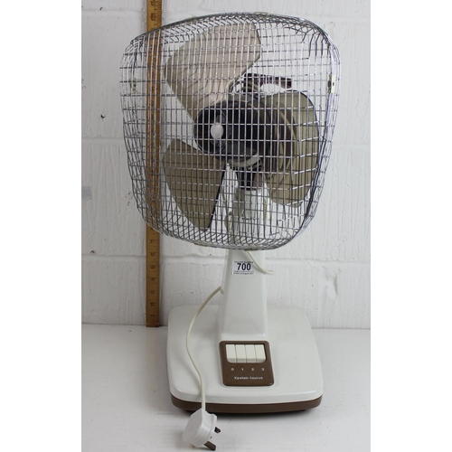 700 - Vintage desk fan