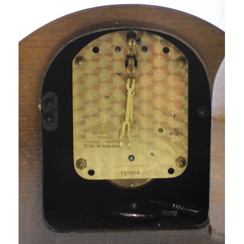 1416 - Qty of vintage and later clocks to inc Braun