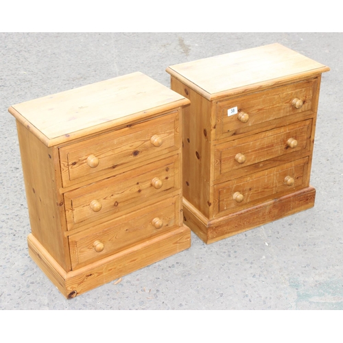 38 - A pair of small pine 3 drawers chests