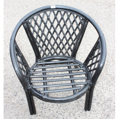 58 - Wicker conservatory chair with cushion