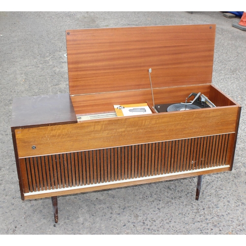 708 - Pye model 1212 radiogram