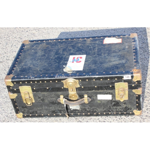 146 - Vintage travelling trunk