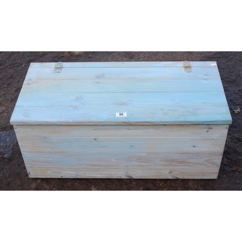 86 - Wooden storage box