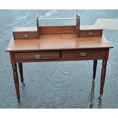 52 - Mahogany dressing table bearing stamp for James Shoolbred & Co