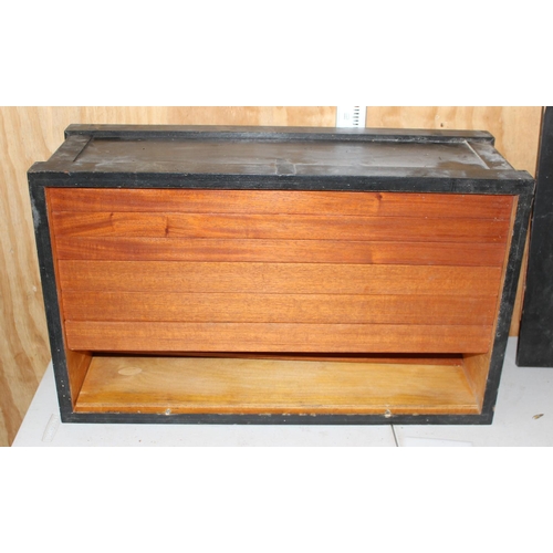 139 - Painted wooden box