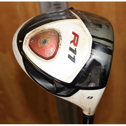 655 - TaylorMade R11 9 degree driver & golf club headcover