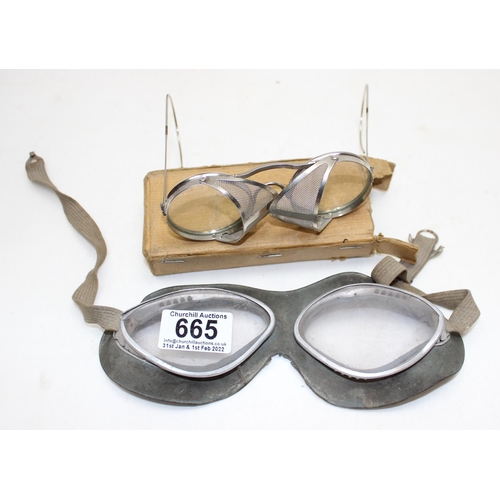 665 - Vintage driving googles with a boxed pair of welding goggles