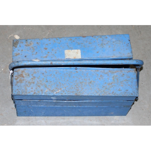 845 - Toolbox and contents