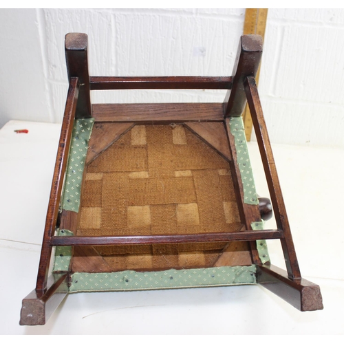 149 - Chippendale style children's chair