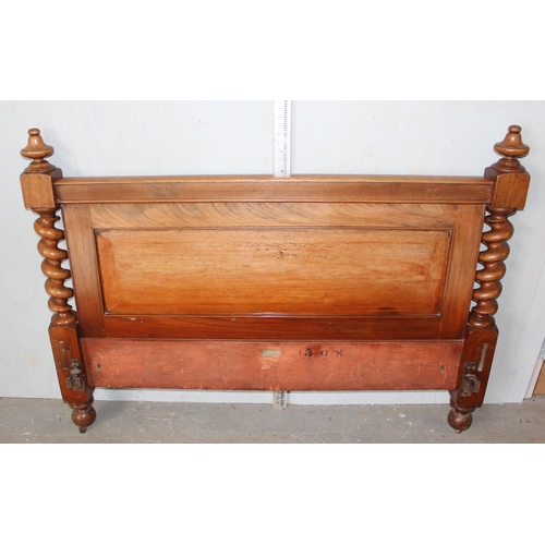 104 - Impressive carved wooden bed headboard or footboard