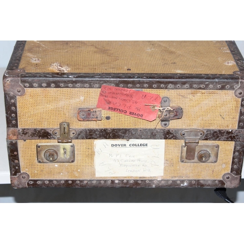 125 - Vintage suitcase with Dover labels