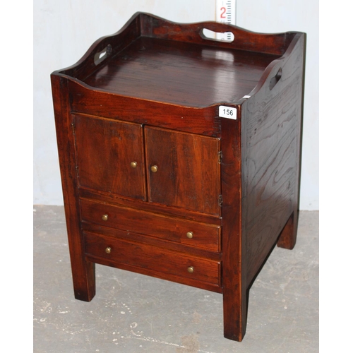 156 - A Georgian style tray topped bedside commode with 2 drawers