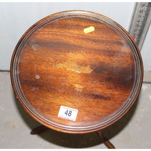 48 - Antique style tripod wine table