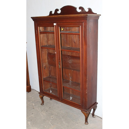 55 - Mahogany glazed display cabinet on cabriolet legs