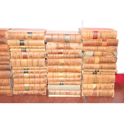 550 - A large qty of late 19th & early 20th century Law Reports books, approximately 91 volumes stretching... 