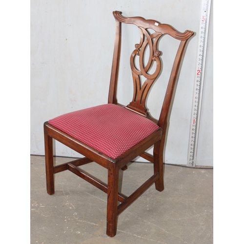 6 - A pair of Georgian Chippendale style mahogany dining chairs