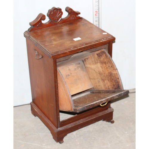 71 - Edwardian Mahogany coal box with carved details