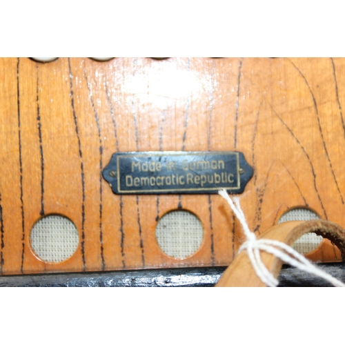 655 - A vintage Klingenthal German made 20 button concertina in original box, seemingly lightly used - Thi... 