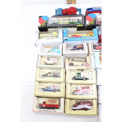 1507 - A large qty of assorted toy vehicles, mainly boxed, Days Gone etc