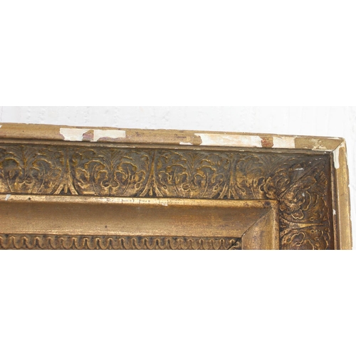 476 - Antique gilt picture frame