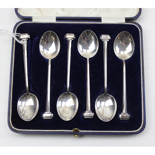 1131 - A boxed set of 6 silver coffee spoons, Birmingham 1932 by William Neale, approx 47g gross