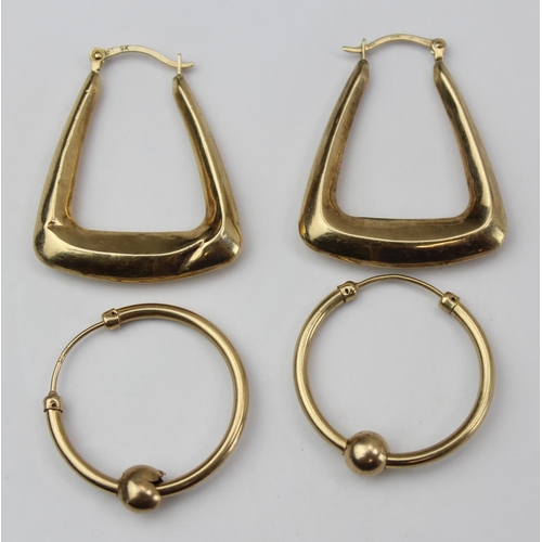 1225 - 2 pairs of yellow metal earrings, one pair marked 375 & the other 9k, approx 1.87g gross weight