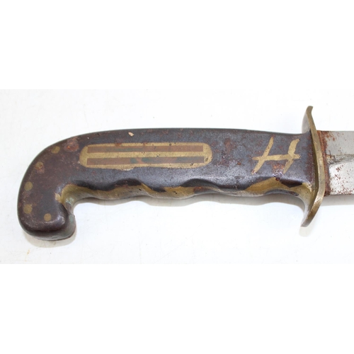 1018 - A rare Italian WW2 period M.V.S.N fighting knife in scabbard with unusual decorated metal handle, no... 