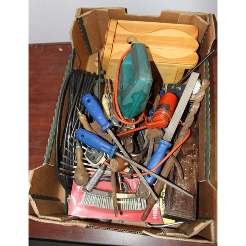 889 - Box of assorted tools, garage items, bird box etc