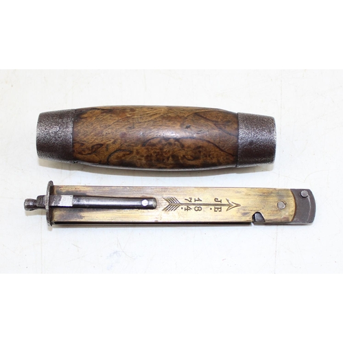 1021 - A rare Joh, Engstrom Eskilstuna barrel knife, inside stamped J.E. 1874