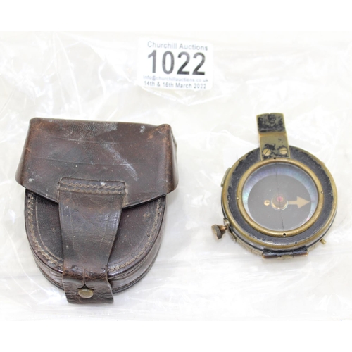 1022 - A WW1 period compass in leather case, marked BL and dated 1917 PICS MARKS