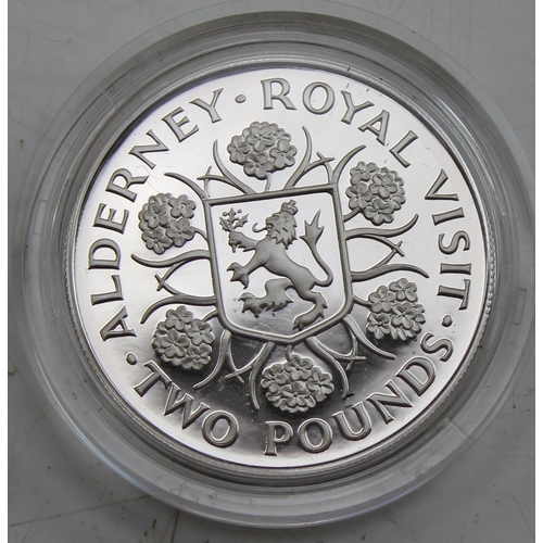 1315 - Alderney Piedfort silver proof 1989 Royal Visit £2 coin in box with paperwork