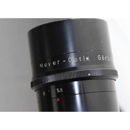 720 - Qty of misc camera related items to inc Exakta camera, Meyer-Optik Görlitz lenses to inc 5.5/180, 2.... 