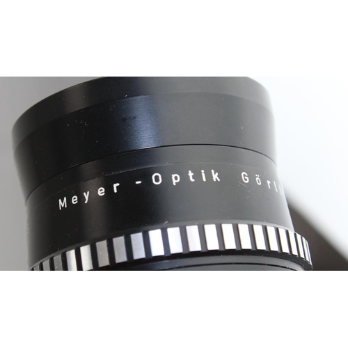 720 - Qty of misc camera related items to inc Exakta camera, Meyer-Optik Görlitz lenses to inc 5.5/180, 2.... 