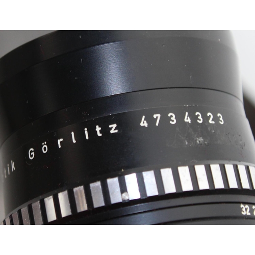 720 - Qty of misc camera related items to inc Exakta camera, Meyer-Optik Görlitz lenses to inc 5.5/180, 2.... 